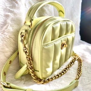 COACH - Lunchbox Top Handle With Quilting - Pale Lime/Brass